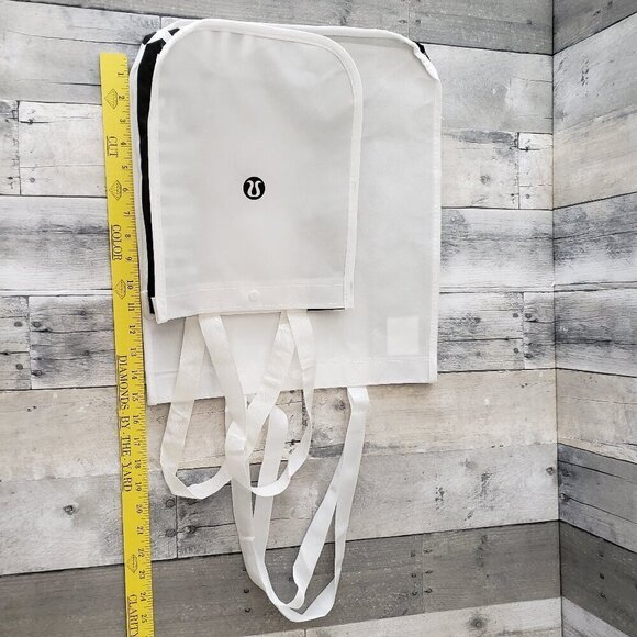 New Lululemon Athletica Set of 2 Shopping Bags with snap closure - Picture 5 of 5